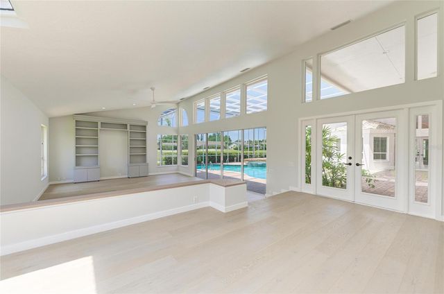 4268 LAS PALMAS WAY, Sarasota, FL 34238