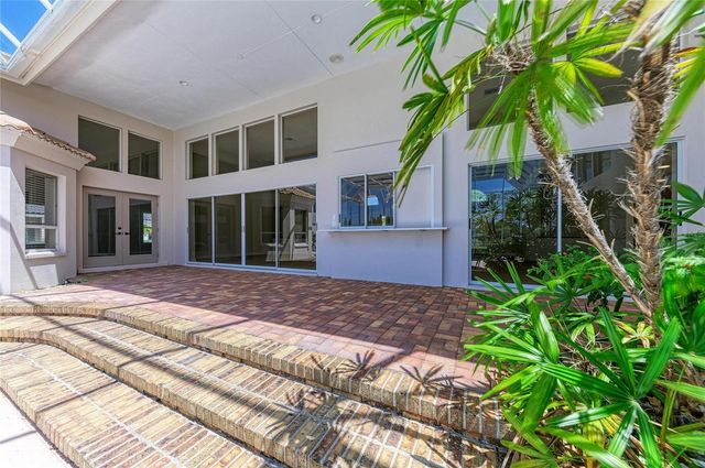 4268 LAS PALMAS WAY, Sarasota, FL 34238