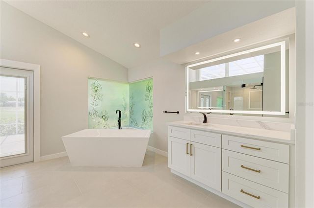 4268 LAS PALMAS WAY, Sarasota, FL 34238