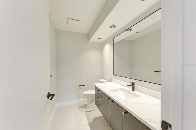 4268 LAS PALMAS WAY, Sarasota, FL 34238