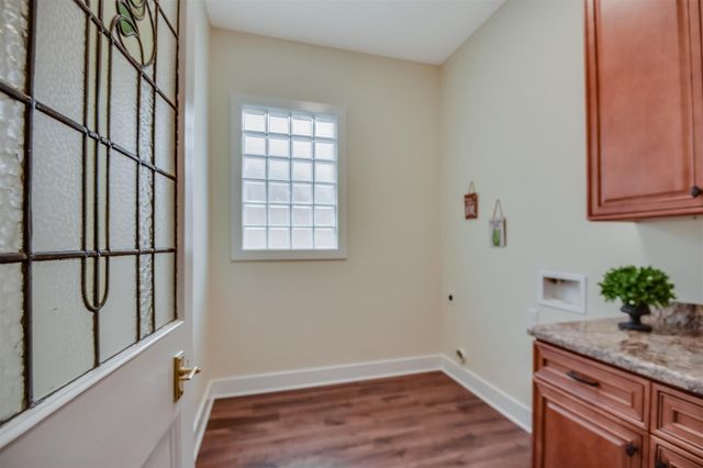 4108 S Texas Avenue, Bryan, TX 77802