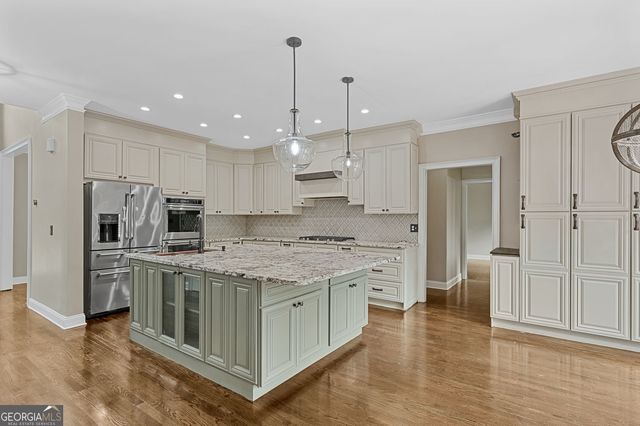 2426 Watercrest Terrace NW, Acworth, GA 30101
