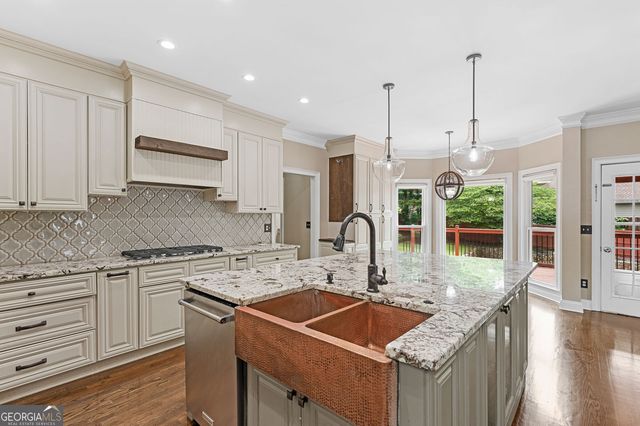 2426 Watercrest Terrace NW, Acworth, GA 30101