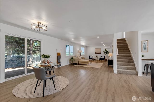 16221 75th Street E, Sumner, WA 98390