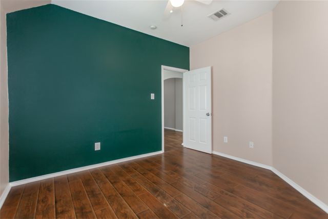 9721 Meadow Rue Drive, Mckinney, TX 75072