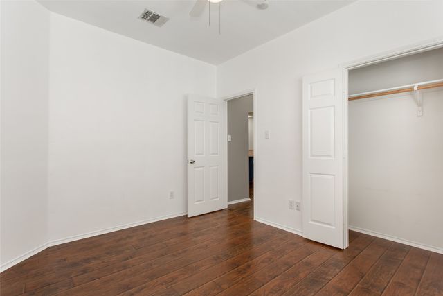 9721 Meadow Rue Drive, Mckinney, TX 75072