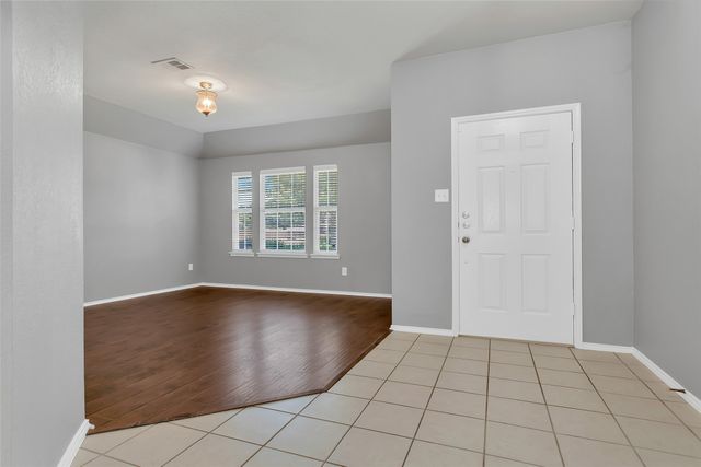 9721 Meadow Rue Drive, Mckinney, TX 75072