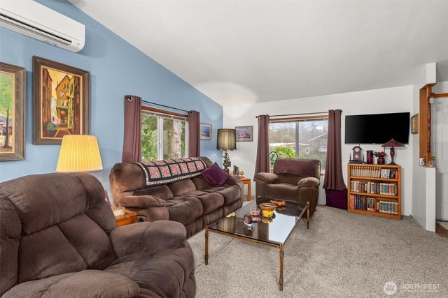 864 Hart Street, Grayland, WA 98547