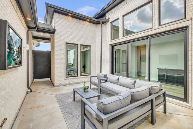 11118 Sandy Pinewoods Trail, Cypress, TX 77433