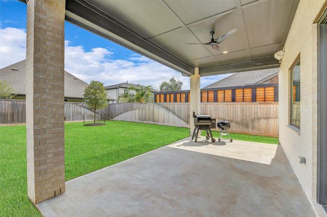 11118 Sandy Pinewoods Trail, Cypress, TX 77433