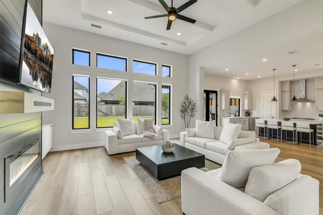 11118 Sandy Pinewoods Trail, Cypress, TX 77433