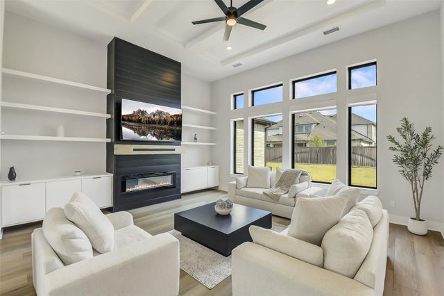 11118 Sandy Pinewoods Trail, Cypress, TX 77433