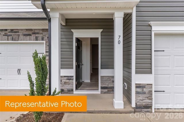 6424 Paw Creek Road, Charlotte, NC 28214