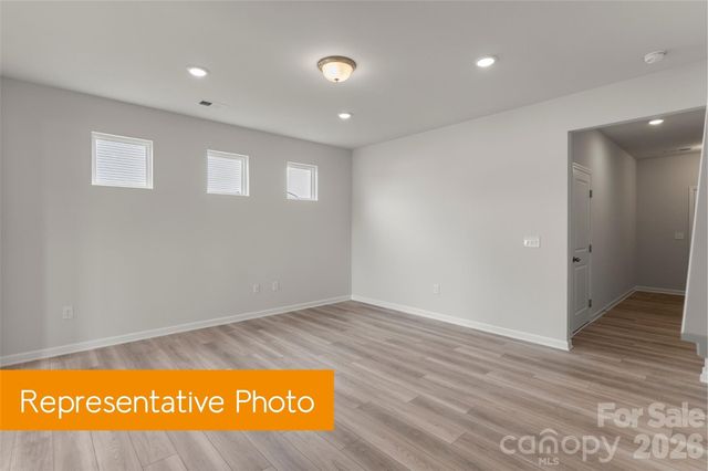 6424 Paw Creek Road, Charlotte, NC 28214
