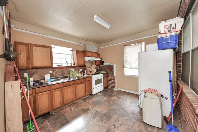 1607 Parkview Lane, Missouri City, TX 77459