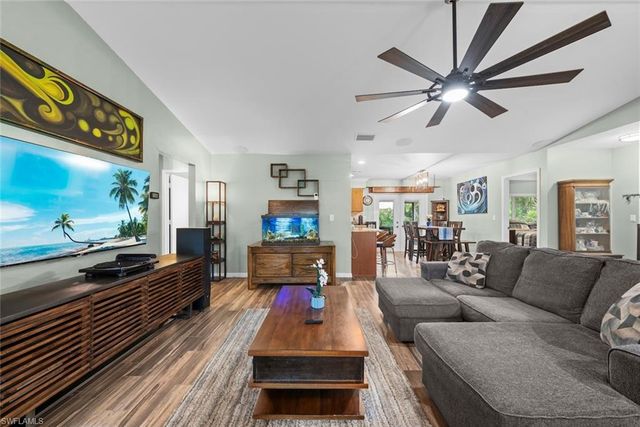 519 NW 26th PL, Cape Coral, FL 33993