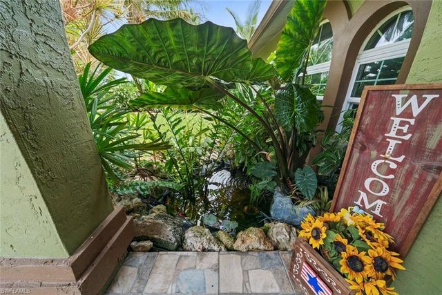 519 NW 26th PL, Cape Coral, FL 33993