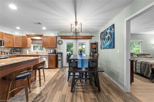519 NW 26th PL, Cape Coral, FL 33993