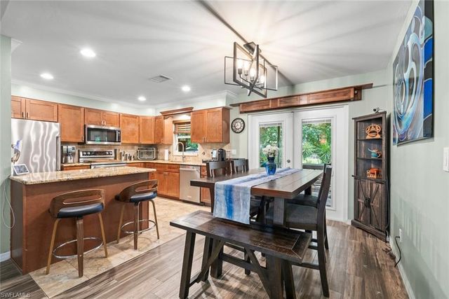 519 NW 26th PL, Cape Coral, FL 33993