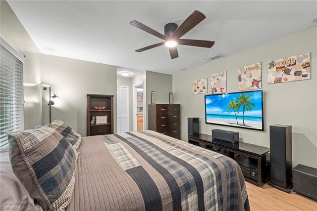 519 NW 26th PL, Cape Coral, FL 33993
