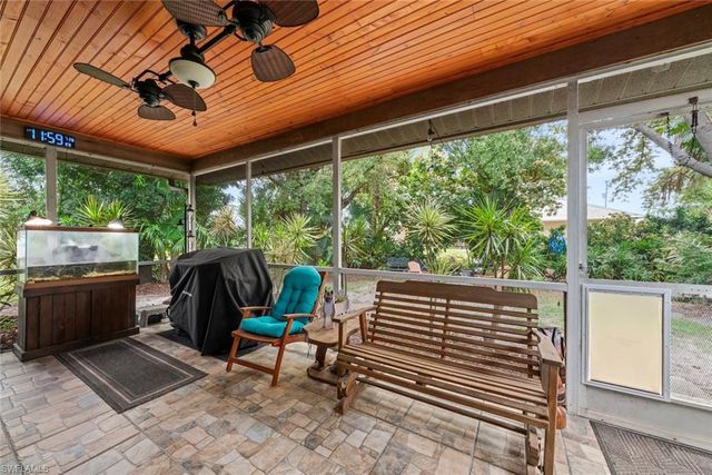 519 NW 26th PL, Cape Coral, FL 33993