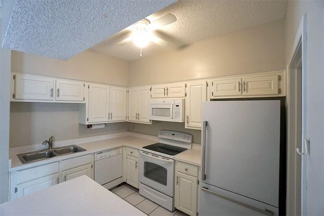 1307 Kinney Ave 117, Austin, TX 78704
