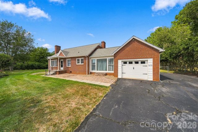 4273 Springs Road, Conover, NC 28613