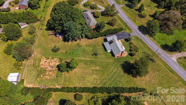 4273 Springs Road, Conover, NC 28613