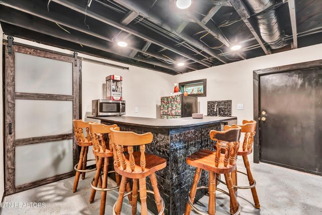 2451 Black Oak Rd, Jefferson City, TN 37760