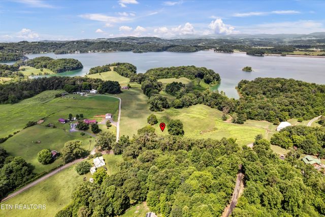 2451 Black Oak Rd, Jefferson City, TN 37760