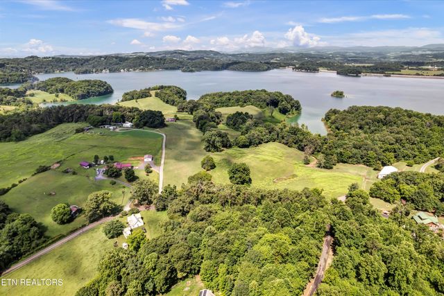 2451 Black Oak Rd, Jefferson City, TN 37760