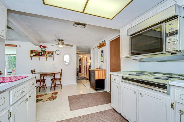 2128 SHANNON DRIVE, Holiday, FL 34690