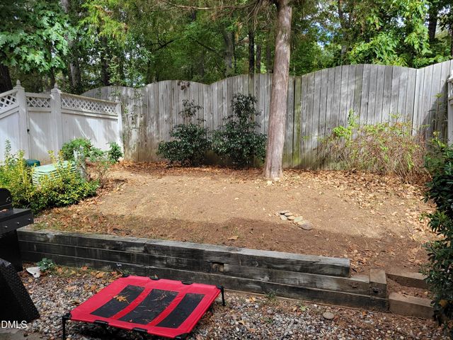 4044 Barton Park Place, Raleigh, NC 27613
