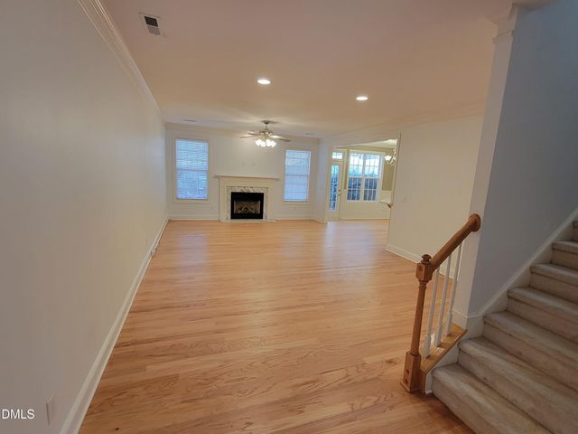 4044 Barton Park Place, Raleigh, NC 27613