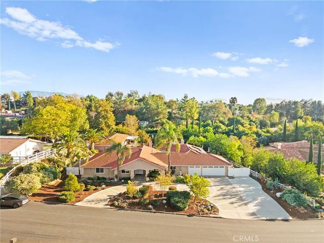 40340 Calle Torcida, Temecula, CA 92591