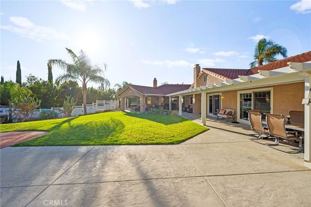 40340 Calle Torcida, Temecula, CA 92591