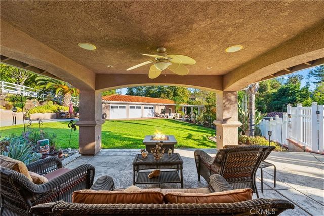 40340 Calle Torcida, Temecula, CA 92591