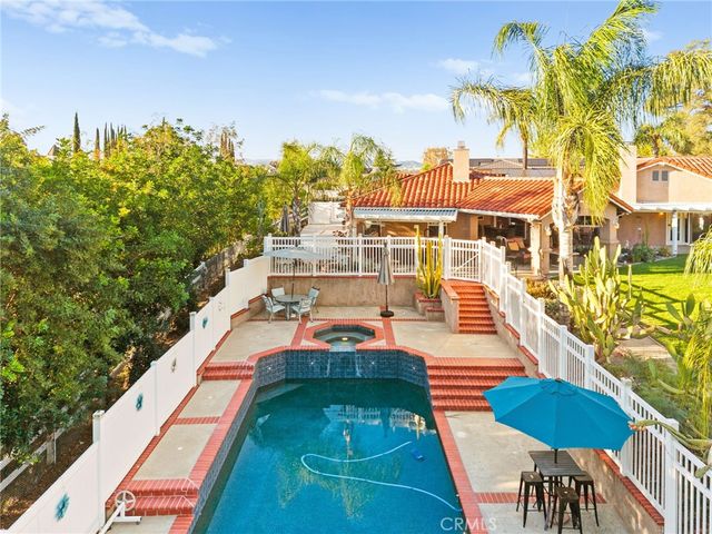 40340 Calle Torcida, Temecula, CA 92591