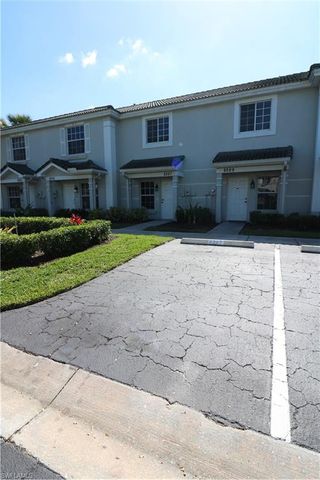 8287 Pacific Beach DR, Fort Myers, FL 33966