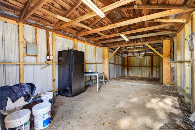 3 Jimmy Reyer Rd., Poplarville, MS 39470