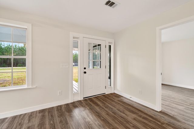 3 Jimmy Reyer Rd., Poplarville, MS 39470