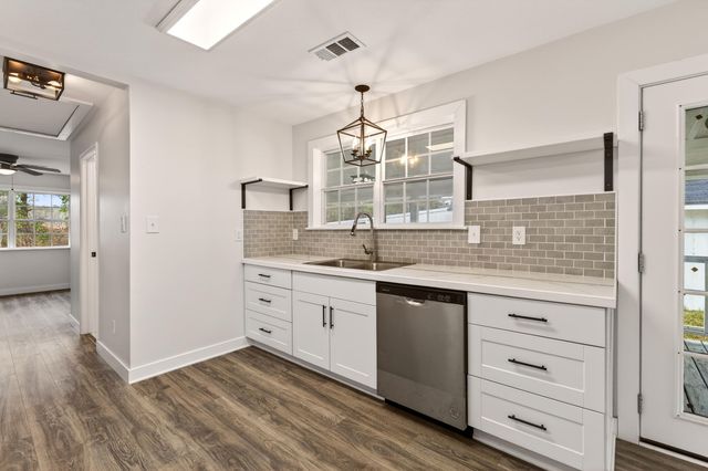 3 Jimmy Reyer Rd., Poplarville, MS 39470