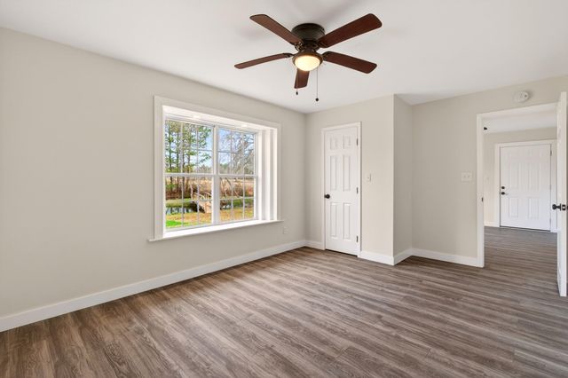 3 Jimmy Reyer Rd., Poplarville, MS 39470