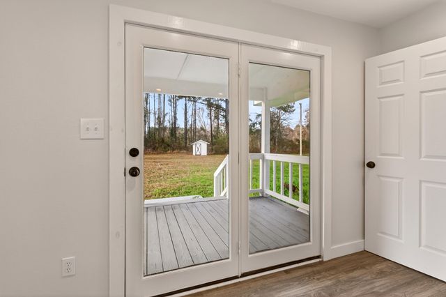 3 Jimmy Reyer Rd., Poplarville, MS 39470