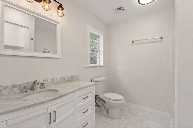 3 Jimmy Reyer Rd., Poplarville, MS 39470