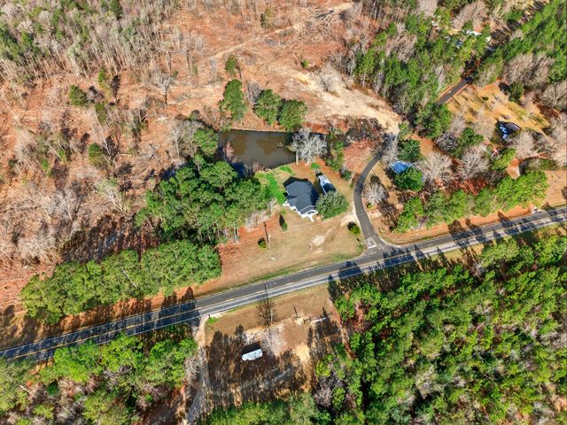 3 Jimmy Reyer Rd., Poplarville, MS 39470