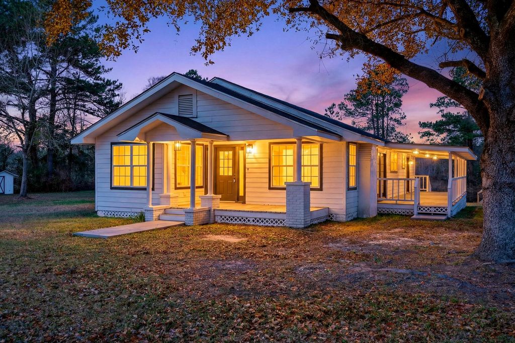 3 Jimmy Reyer Rd., Poplarville, MS 39470