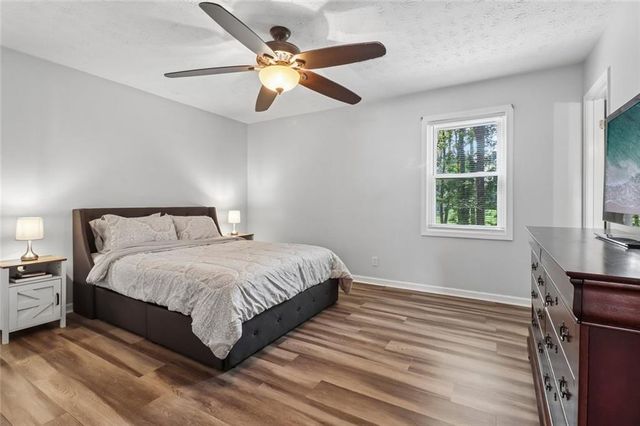 2580 Suncrest Court, Buford, GA 30519