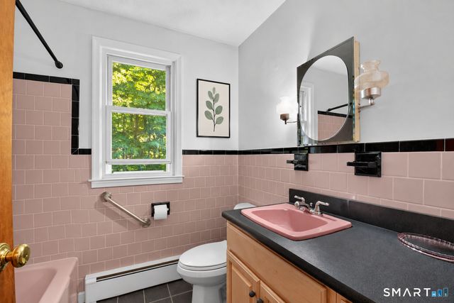 101 Beatrice Drive, West Haven, CT 06516