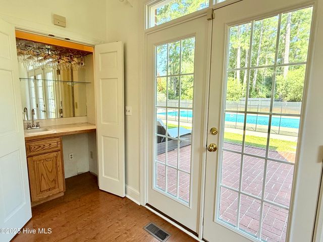 12400 Old Farm Circle, Laurinburg, NC 28352